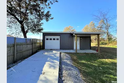 1523 S McKinley Street, Harrisburg, IL 62946 - Photo 1