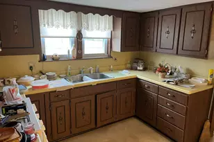 517 W Barnett St, Harrisburg, IL 62946 - Photo 13