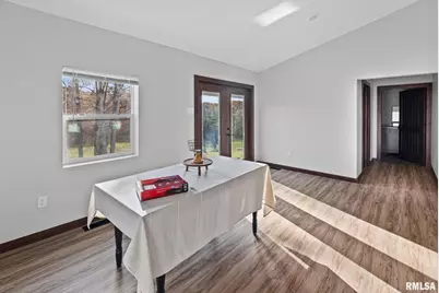 7984 Wilson Road, Kinmundy, IL 62854 - Photo 9