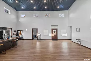 7984 Wilson Rd, Kinmundy, IL 62854 - Photo 11