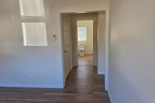 1207 N Market St, Marion, IL 62959 - Photo 9