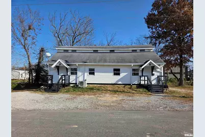 1207 N Market Street, Marion, IL 62959 - Photo 1