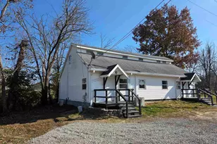 1207 N Market St, Marion, IL 62959 - Photo 3