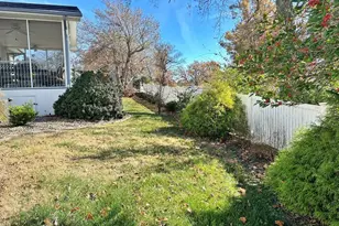 8 Dogwood Pl, Harrisburg, IL 62946 - Photo 21