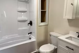 504 Westhaven Dr Dr, Centralia, IL 62801 - Photo 17