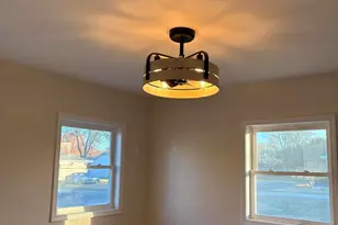 504 Westhaven Dr, Centralia, IL 62801 - Photo 11