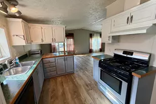 416 W Shirley Ln, Richview, IL 62877 - Photo 7