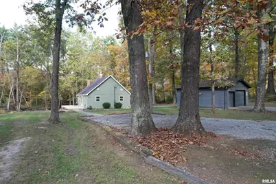 1629 Firewood Lane, Centralia, IL 62801 - Photo 21