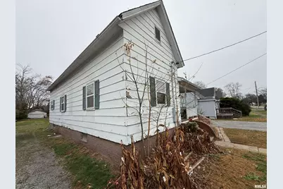 504 W South Street, Harrisburg, IL 62946 - Photo 3