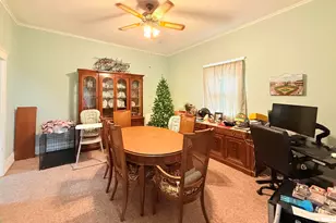 504 W South St, Harrisburg, IL 62946 - Photo 7