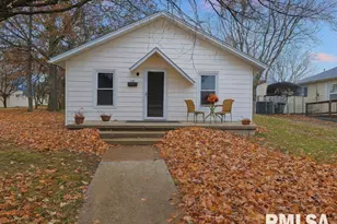 511 N Shelby St, Salem, IL 62881 - Photo 3