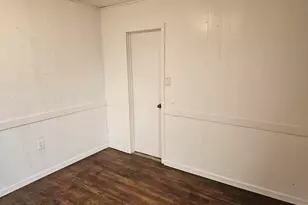 511 N Shelby St, Salem, IL 62881 - Photo 19