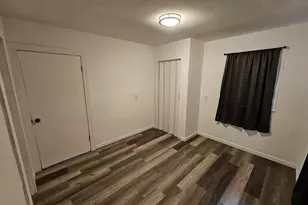 511 N Shelby St, Salem, IL 62881 - Photo 17