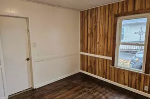 511 N Shelby St, Salem, IL 62881 - Photo 21