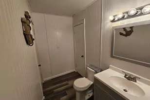 511 N Shelby St, Salem, IL 62881 - Photo 15