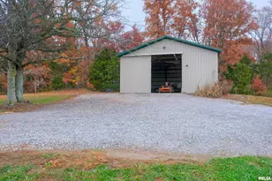 890 Gilead Church Rd, Vienna, IL 62995 - Photo 17