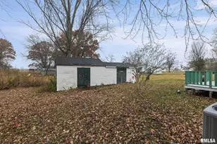 103 Middleton Rd, Iuka, IL 62849 - Photo 5