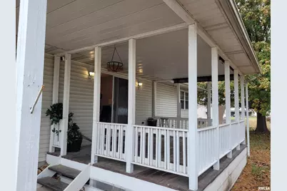 469 E Main Street, Radom, IL 62876 - Photo 19