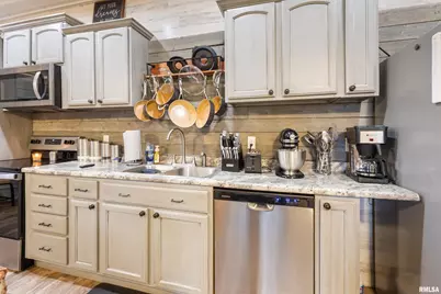 221 E Gore Street, Orangeville, IL 62939 - Photo 7