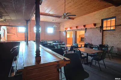 1001 E Main Street, Salem, IL 62881 - Photo 11
