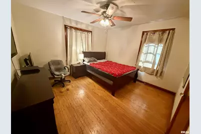 406 Cedar Street, Centralia, IL 62801 - Photo 9