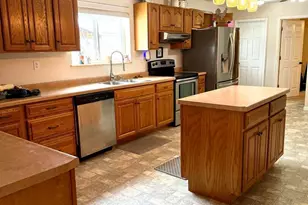 2407 Selmaville Rd, Salem, IL 62881 - Photo 7