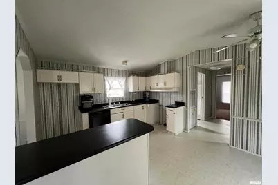 112 N Old Marion Road, Orangeville, IL 62939 - Photo 9