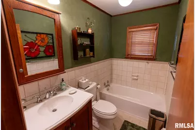 127 W Homer Street, Harrisburg, IL 62946 - Photo 11