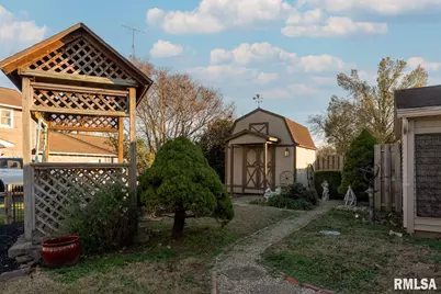 127 W Homer Street, Harrisburg, IL 62946 - Photo 3