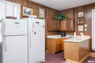 105 Woodlake Ln, Eldorado, IL 62930 - Photo 13