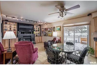 105 Woodlake Lane, Eldorado, IL 62930 - Photo 15