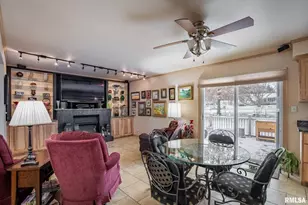 105 Woodlake Ln, Eldorado, IL 62930 - Photo 15