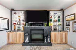 105 Woodlake Ln, Eldorado, IL 62930 - Photo 17