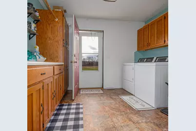 4786 Keller Road, Iuka, IL 62849 - Photo 15