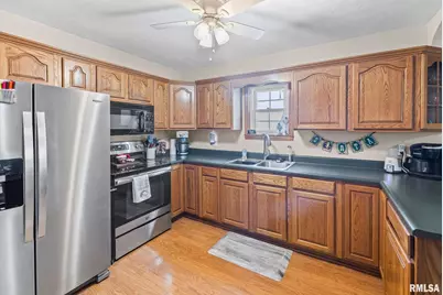 7302 Hoffman Road, Centralia, IL 62801 - Photo 17