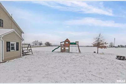 7302 Hoffman Road, Centralia, IL 62801 - Photo 9