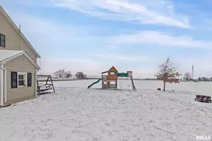 7302 Hoffman Rd, Centralia, IL 62801 - Photo 9