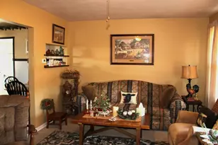 2639 S Broadway S Ave, Salem, IL 62881 - Photo 3