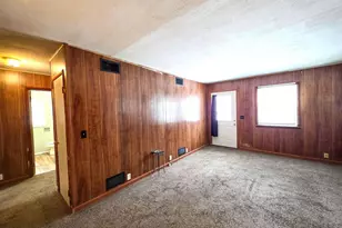 103 Watkins St, Cisne, IL 62823 - Photo 37