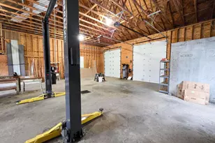 103 Watkins St, Cisne, IL 62823 - Photo 5