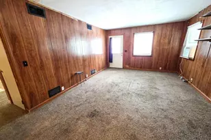 103 Watkins St, Cisne, IL 62823 - Photo 39