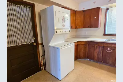 103 Watkins Street, Cisne, IL 62823 - Photo 41