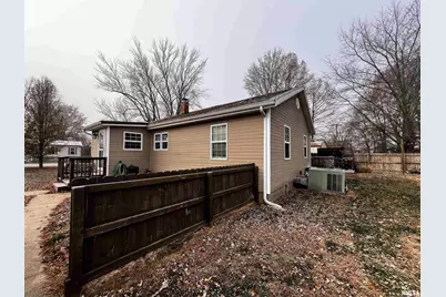 829 E Jefferson Street, Morris, IL  - Photo 7