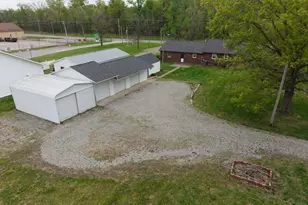 8576 Old Rte 13, Marion, IL 62959 - Photo 25