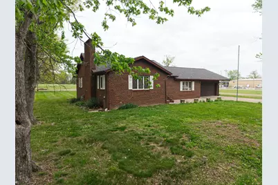 8576 Old 13 Route, Marion, IL 62959 - Photo 3