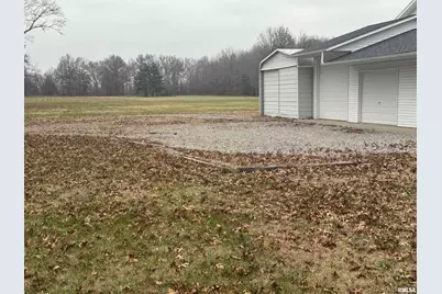 8576 Old 13 Route, Marion, IL 62959 - Photo 7