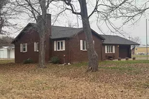 8576 Old Rte 13, Marion, IL 62959 - Photo 3