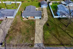 274 Oaktree Ave Ave, Salem, IL 62881 - Photo 7