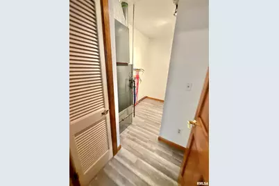 274 Oaktree Ave Avenue, Salem, IL 62881 - Photo 17