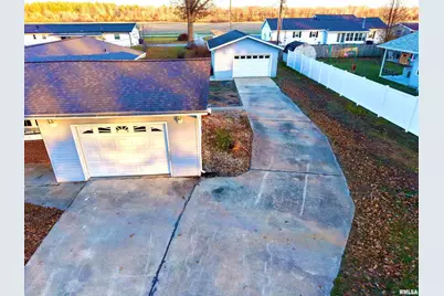 274 Oaktree Ave Avenue, Salem, IL 62881 - Photo 31